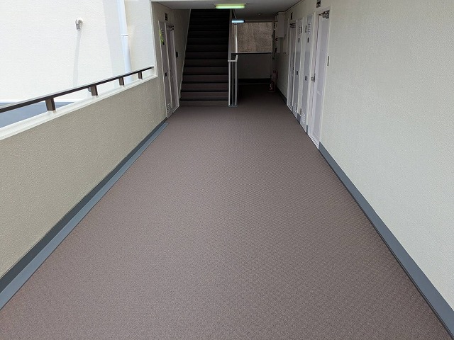 長尺シート張り　完了