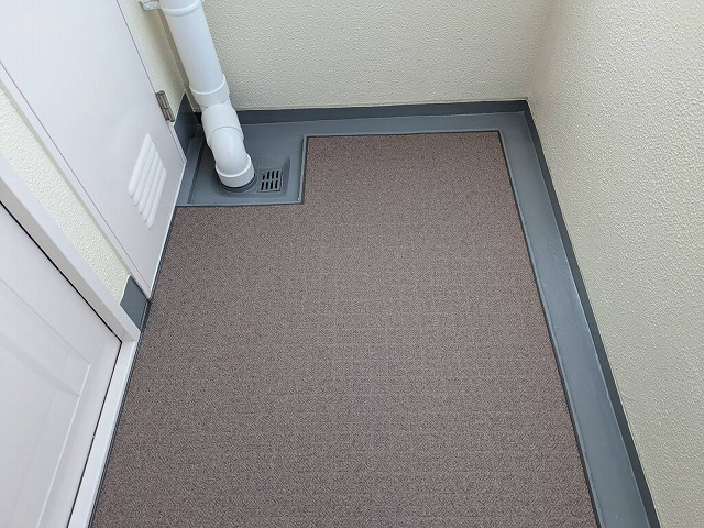 長尺シート張り　完了