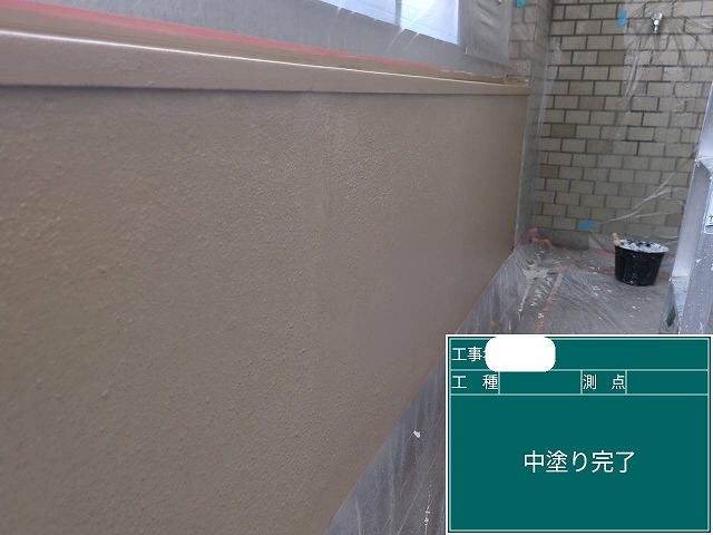 ベランダ中塗り