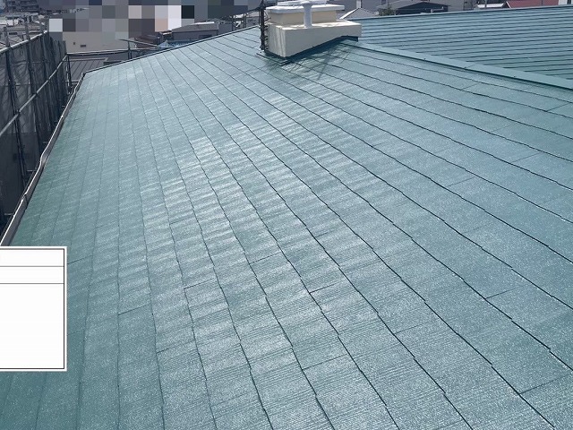 屋根　中塗り