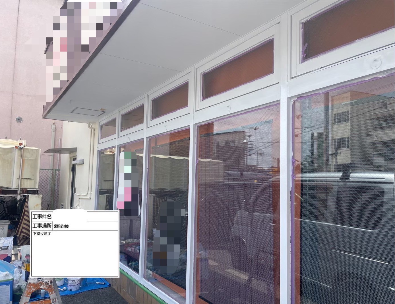 店舗様　鉄枠塗装　下塗り