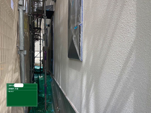 パーフェクトフィラー　下塗り　外壁塗装