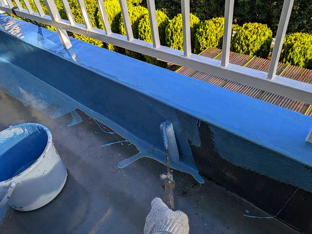 ﾍﾞﾗﾝﾀﾞｳﾚﾀﾝ塗膜防水　1回目
