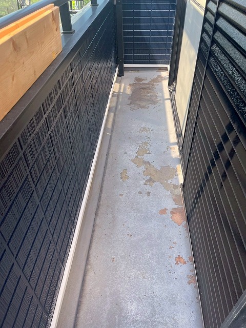 ベランダ防水工事　施工前