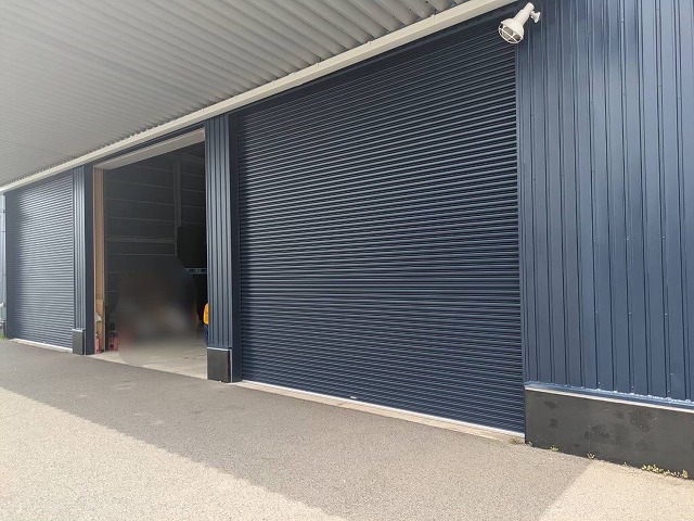 シャッター塗装　施工後